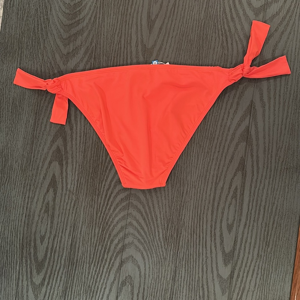Bleu Rod Beattie Orange Eyelet Bikini Set -New 🌴🌴🌴 - Picture 10 of 11